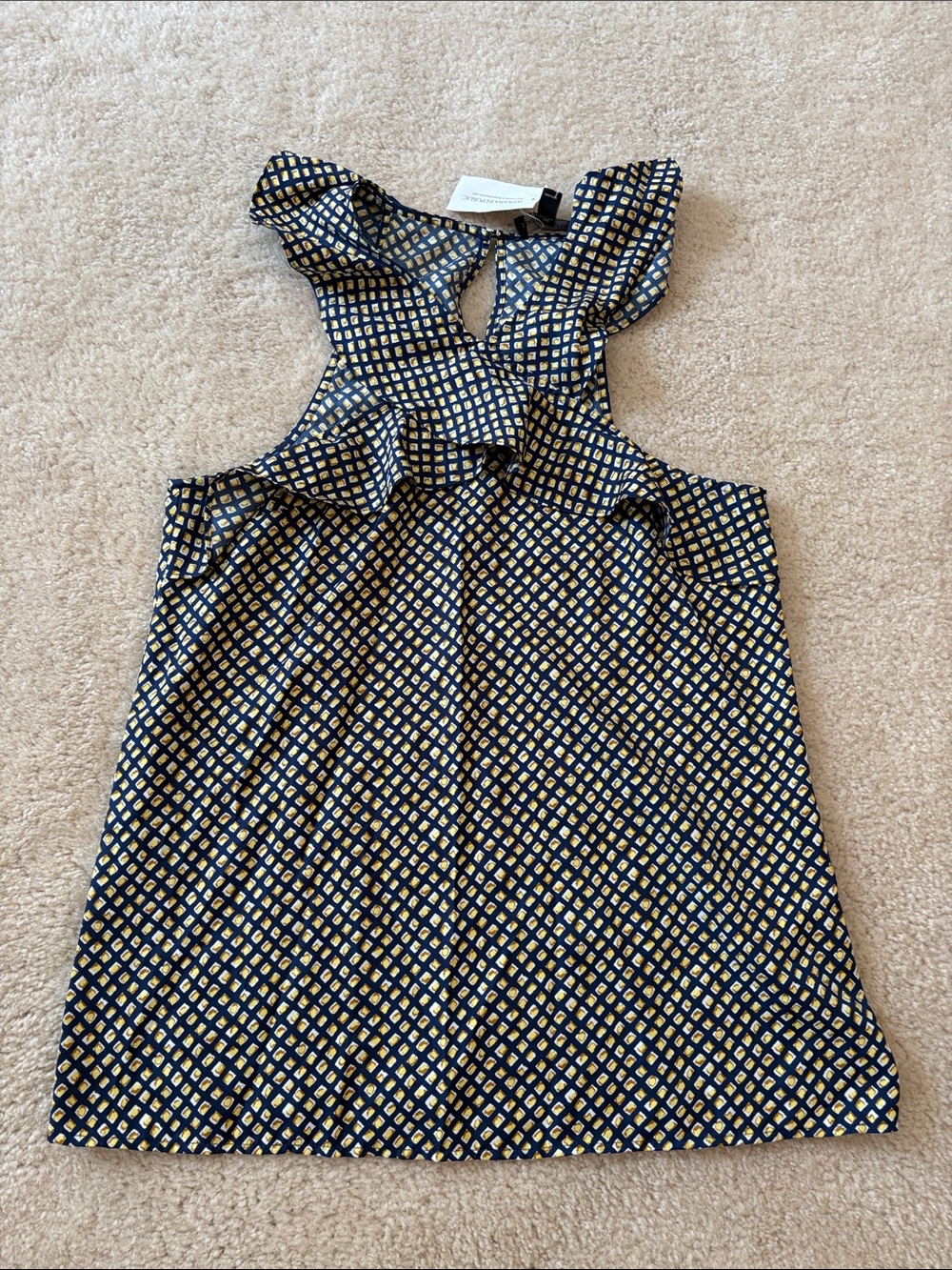 NWT Banana Republic Sleeveless Navy Top with Yellow Geometric Print Sz. XS